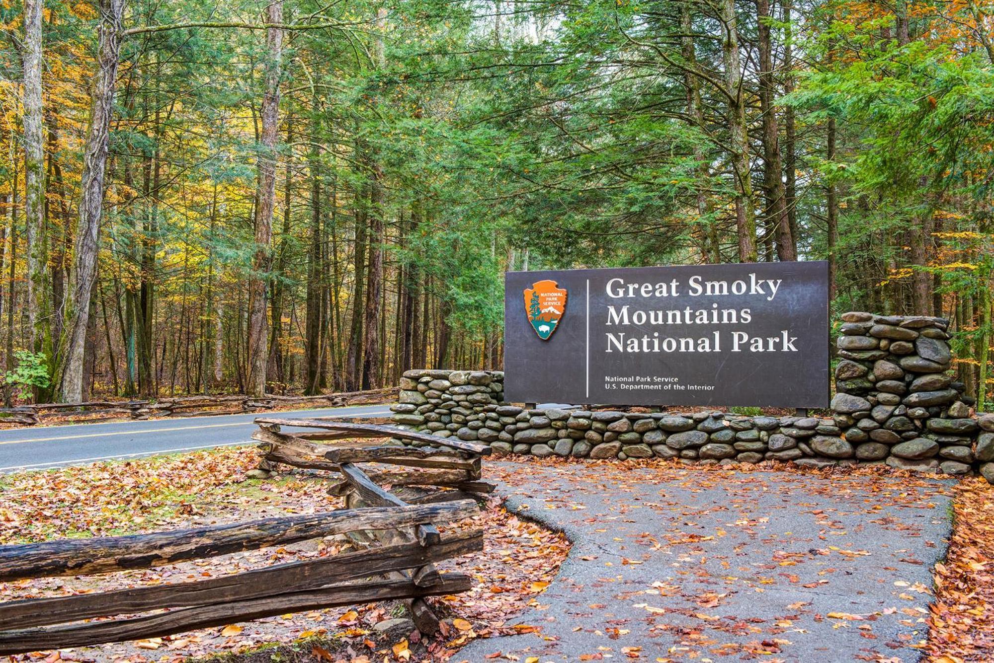 Standing Bear Lodge Gatlinburg Dış mekan fotoğraf